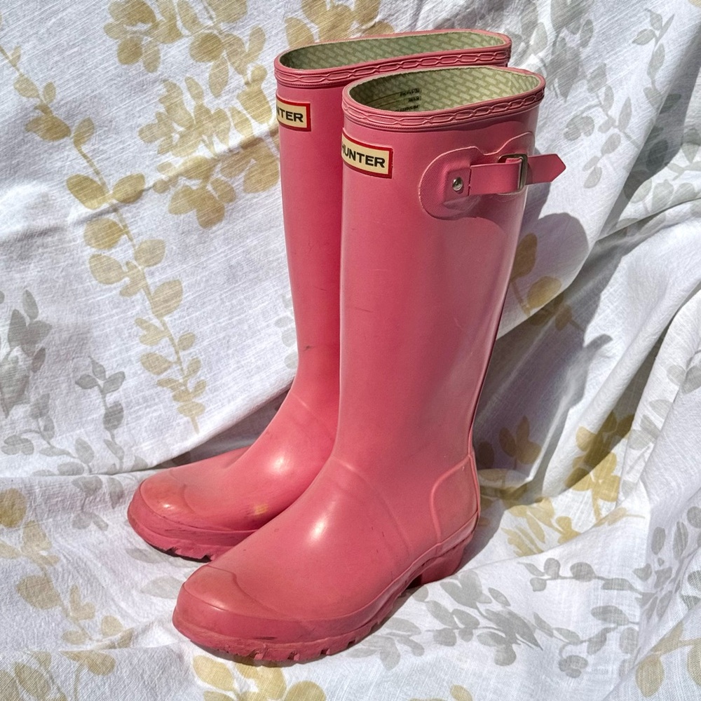 Hunter Pink Rain Boots Size 6